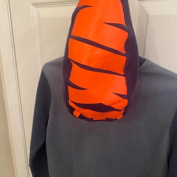 Nike Orange and Blue Hoodie Kids XL - Picture 3 of 4